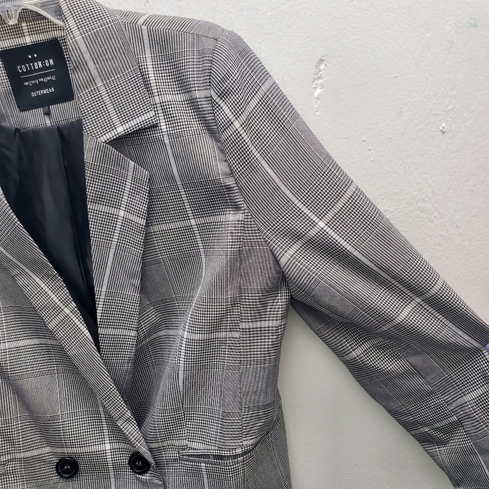 Double Breast Grid Pane Houndstooth Blazer w/ pockets! B & W S… - Picture 7 of 14